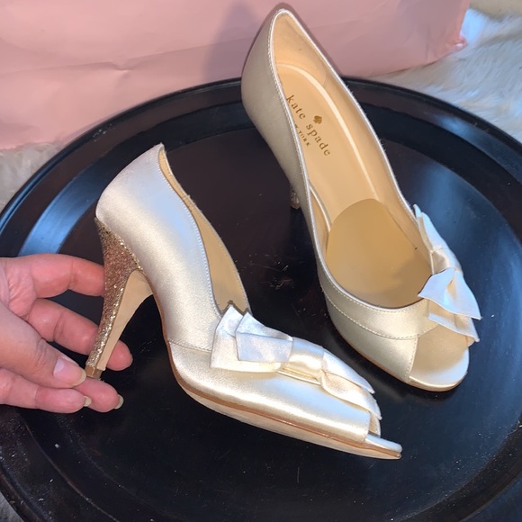 Kate Spade  Ivory / Gold Glitter Heels Pumps - Picture 3 of 15